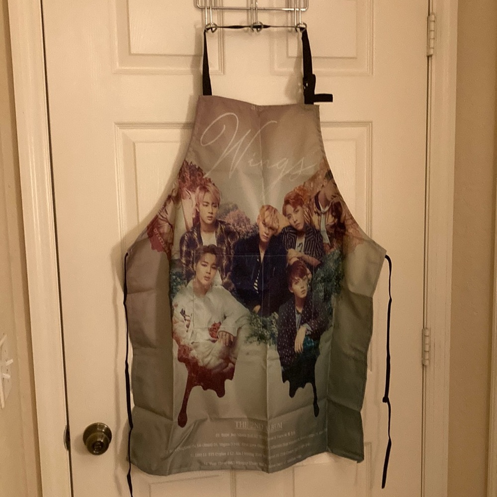 BTS apron